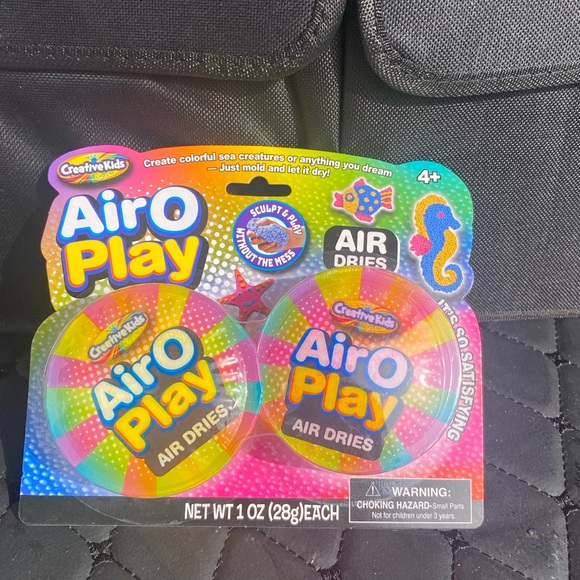 Other - Airo Play Air Dries Rainbow Modeling Compound - Pack of 2